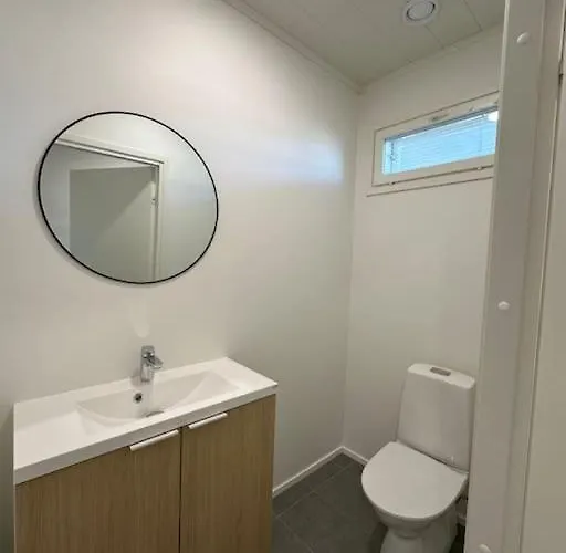 Kotimaailma - Uusi Rivitalokolmio # 5 *